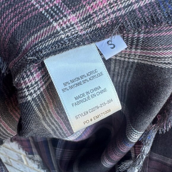 Cloth & Stone Long Sleeve Button Up Collared Plaid Raw Hem Shirt Women's Size XS - Picture 4 of 9